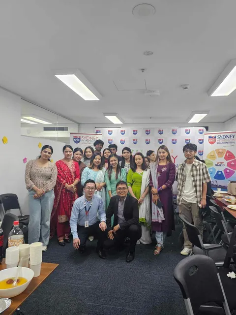 The SMIC community celebrating Diwali — photo 1