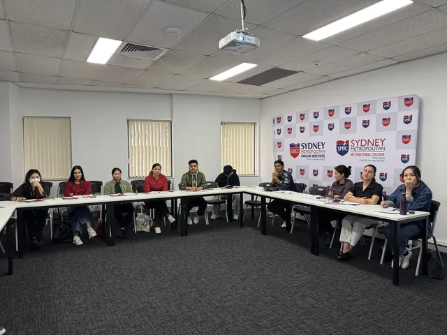 Students and staff at a SMIC orientation session — photo 15