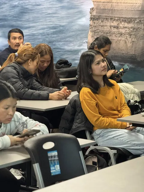 Students attending a SMIC Career Hub session — photo 9