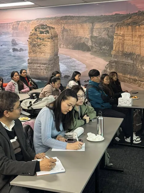 Students attending a SMIC Career Hub session — photo 10