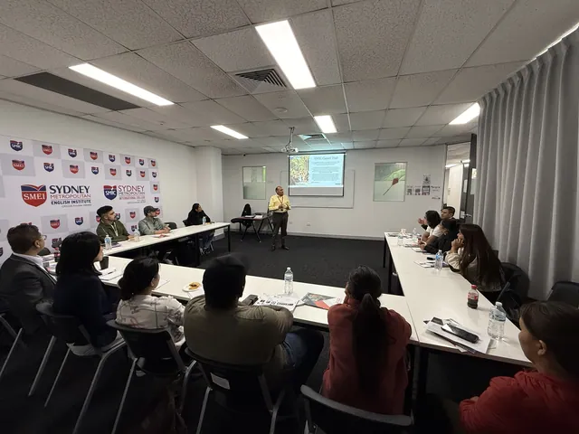 Students attending a SMIC Career Hub session — photo 24