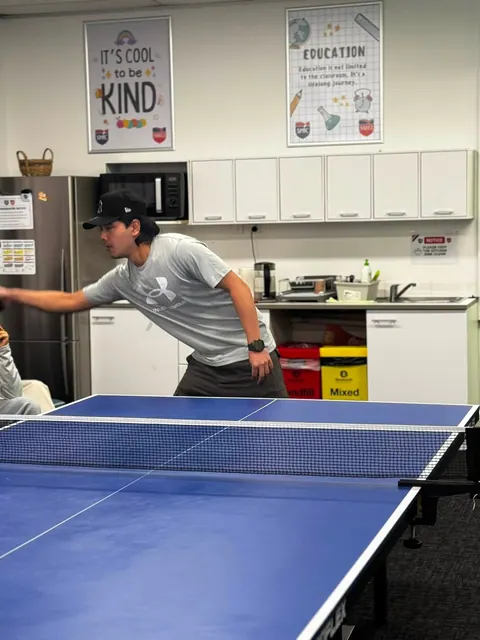 Students taking part in the SMIC table tennis competition — photo 10